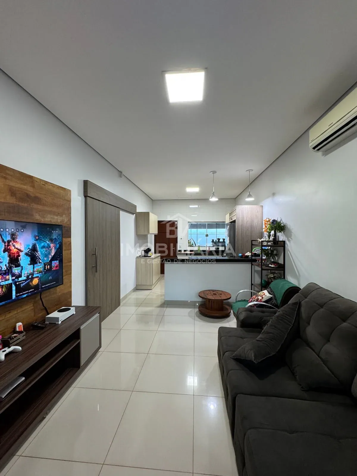 Casa à venda no Jardim Tarumã — sala de estar